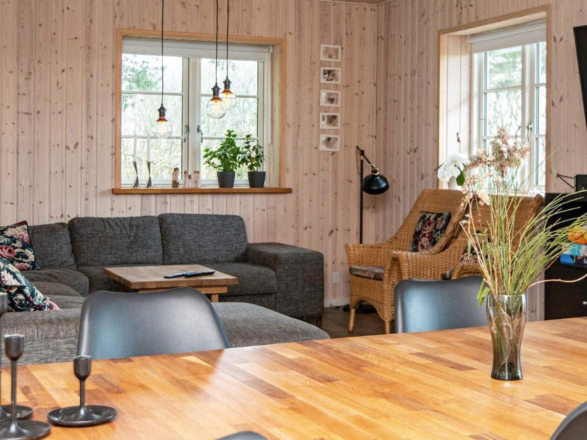 10 Person Holiday Home In Glesborg Exterior foto