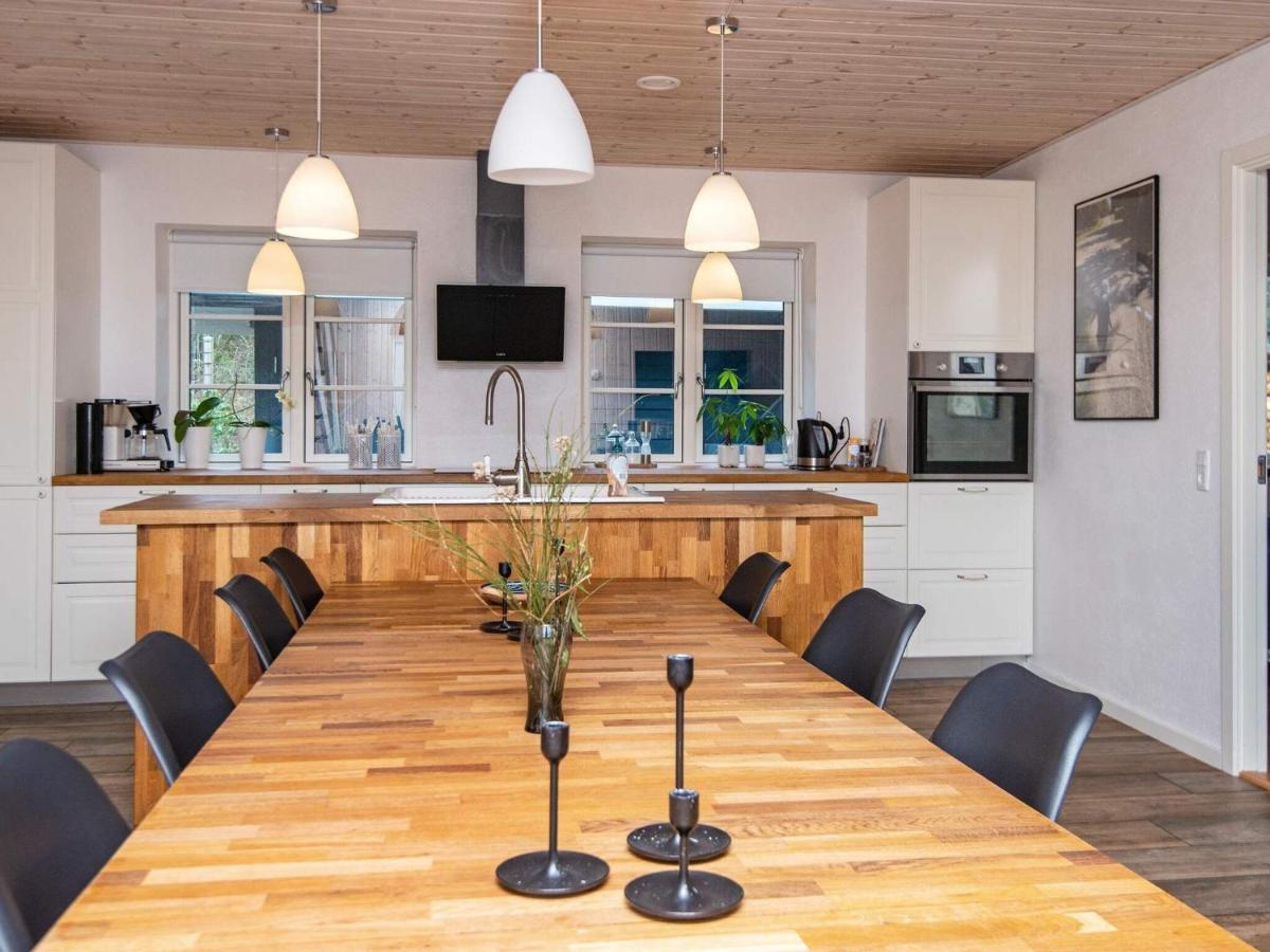 10 Person Holiday Home In Glesborg Exterior foto