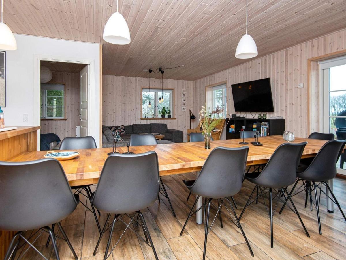 10 Person Holiday Home In Glesborg Exterior foto