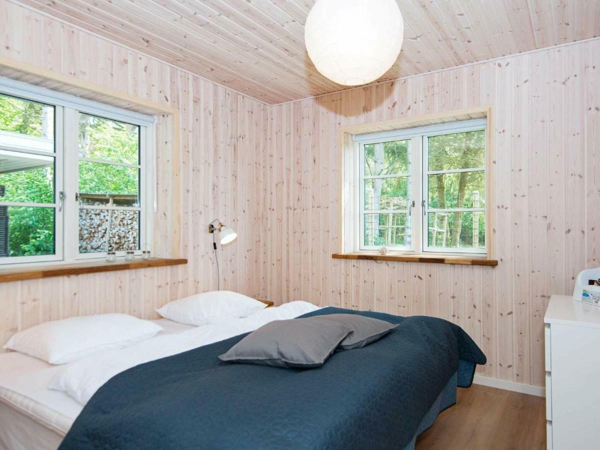 10 Person Holiday Home In Glesborg Exterior foto